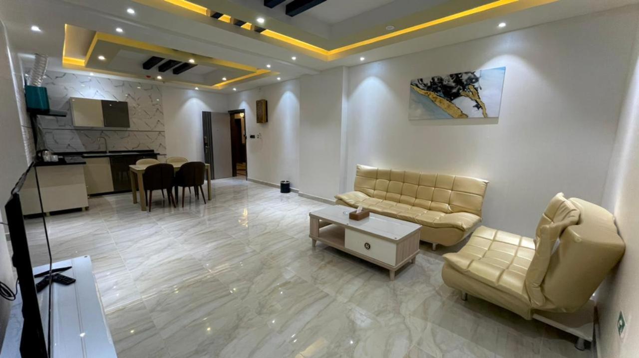 Asian Hotel Дукм Екстериор снимка